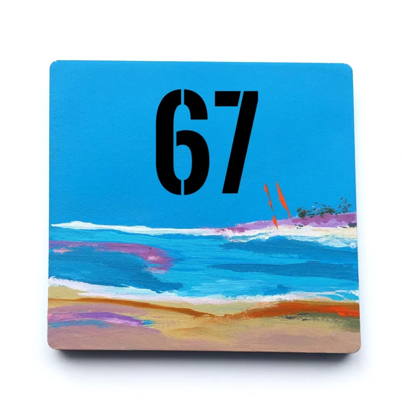 Numéro de maison peint à la main "La plage" - numeromaison.com